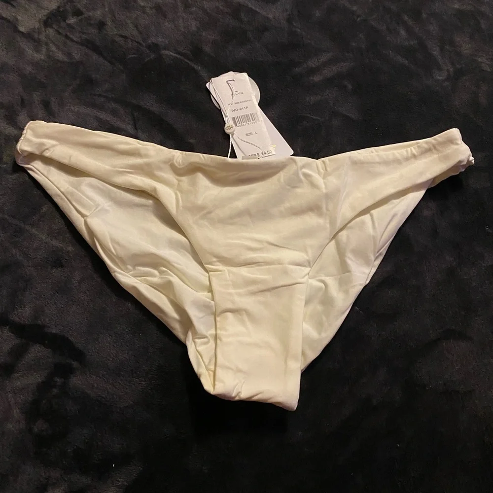 PilyQ PQ Swim bikini bottom. Ivory. Size L. NWT. - Picture 5 of 5
